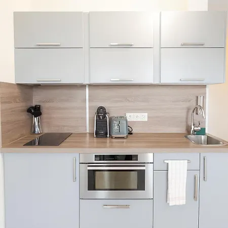 公寓 Beau Renove, Balcon, Acces Plage, Piscine *