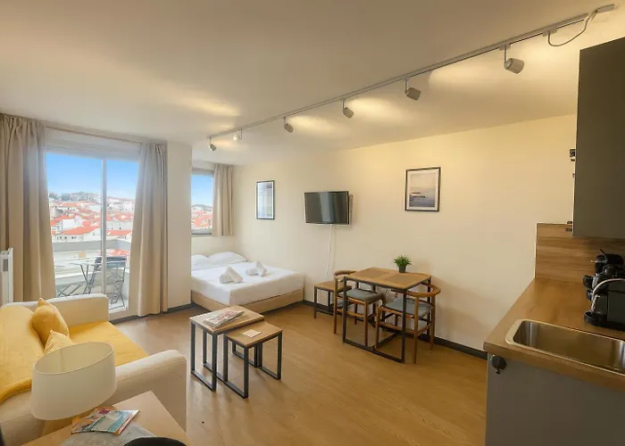 Appartamento Beau Rénové, Balcon, Accès Plage, Piscine Biarritz